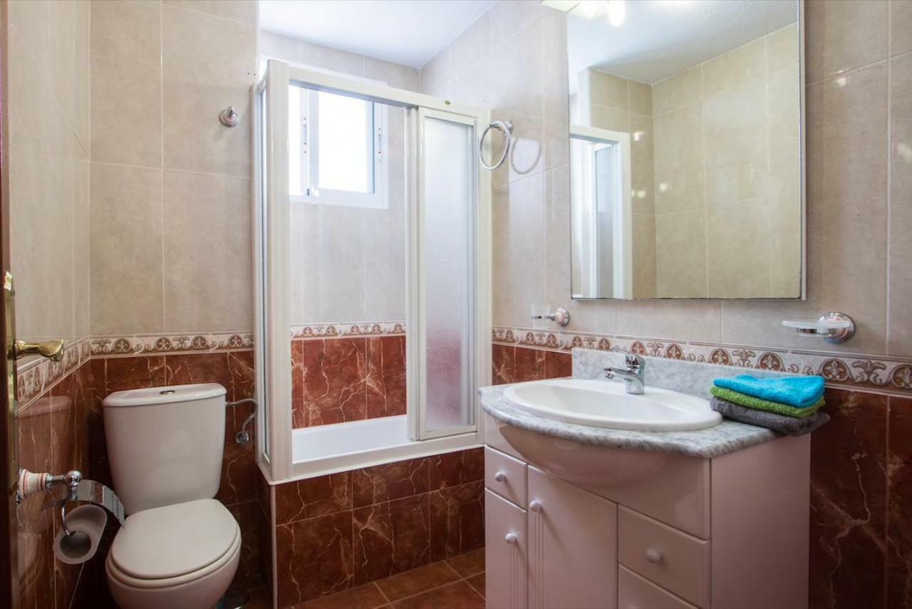 Lovely, New, Bright 3 Mins To Beach Apt 105 Sq Meters Аликанте Екстериор снимка