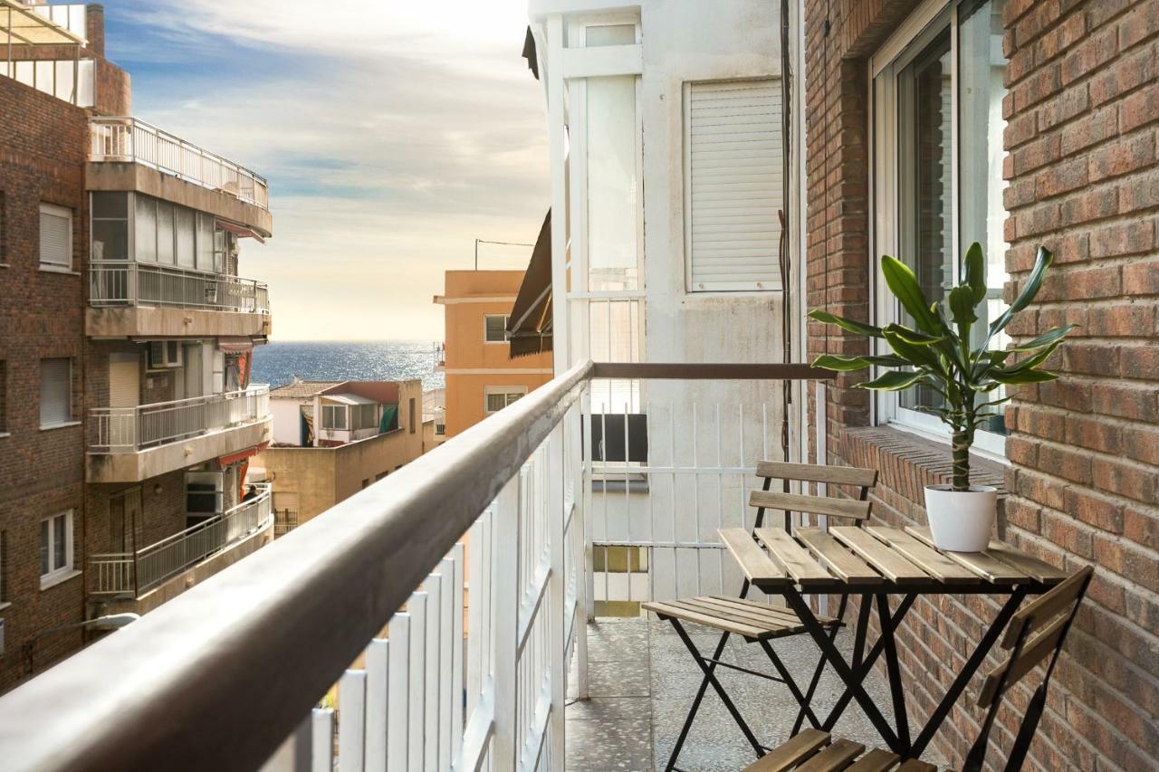 Lovely, New, Bright 3 Mins To Beach Apt 105 Sq Meters Аликанте Екстериор снимка